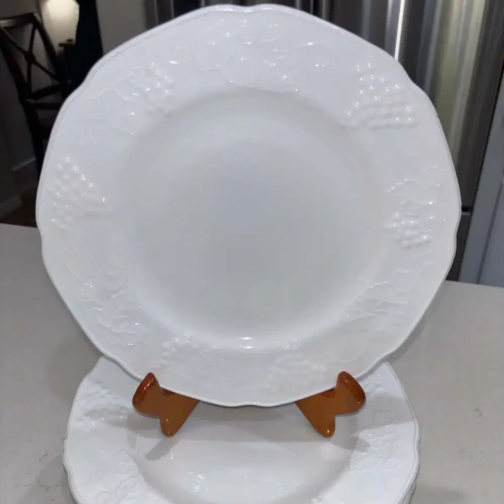 Vintage Indiana Glass Colony Harvest Grape White Milk Glass Dinner Plates (12)